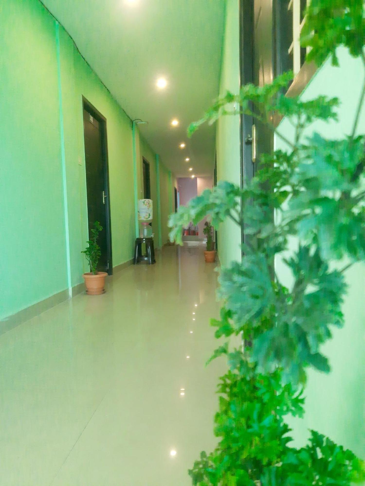 Skyway Rooms Pondicherry Eksteriør bilde