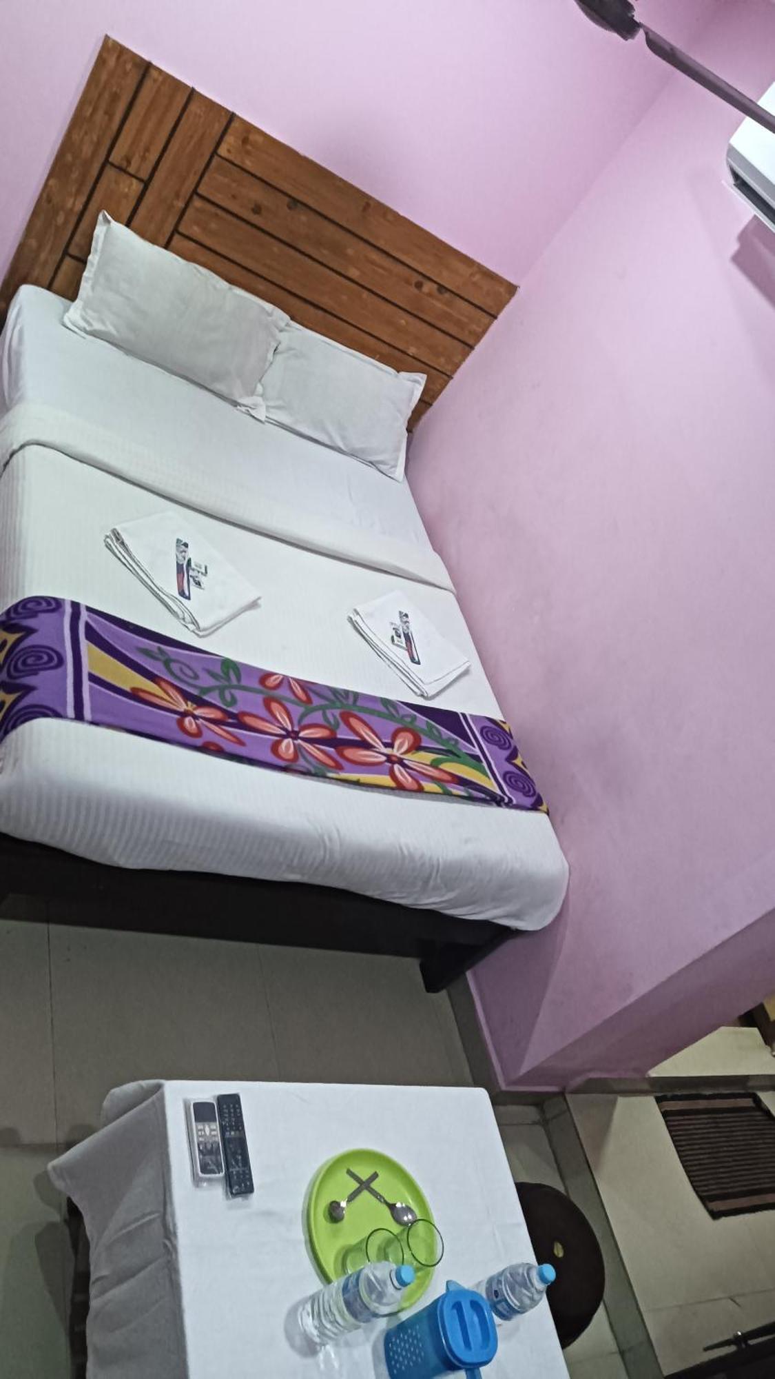 Skyway Rooms Pondicherry Eksteriør bilde